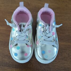 Carter's Girl's Patterned Metallic Sneakers  Gold Polka Dot toddler  6 GUC